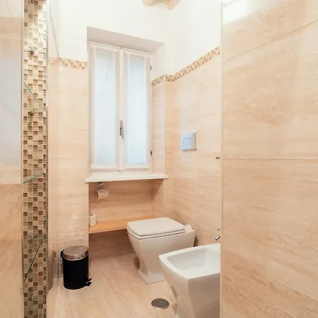 Majorelle Comfy * Roma