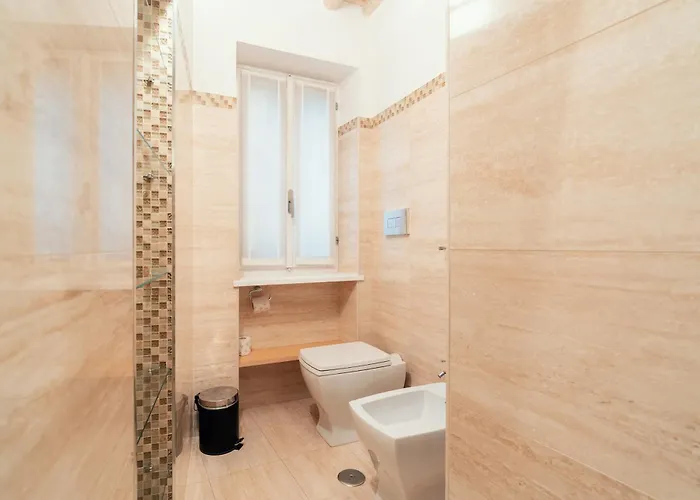 Majorelle Comfy * ローマ